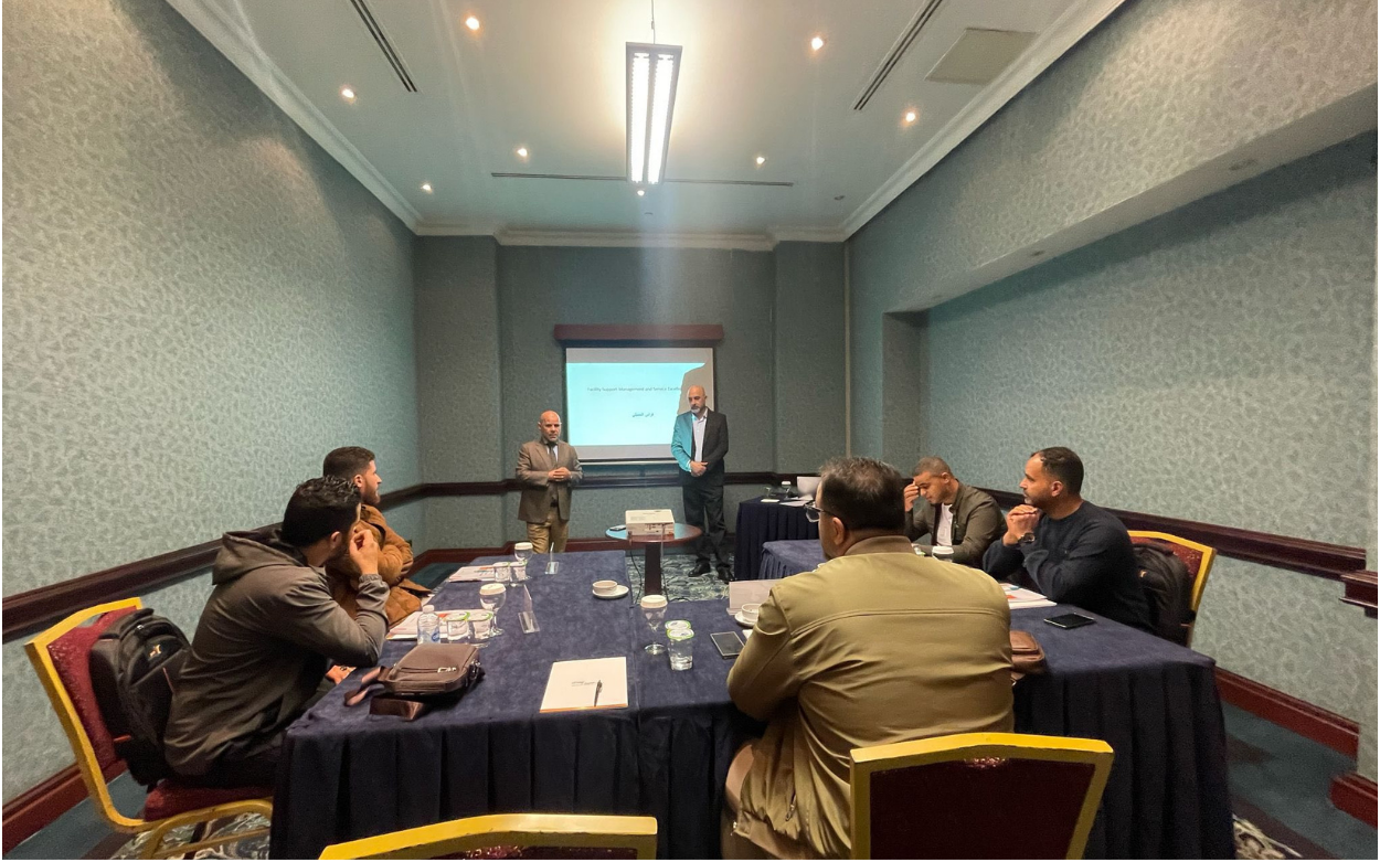 برنامج تدريبي في مجال إدارة دعم المرافق والتميّز في تقديم الخدمات للمنشآت النفطية