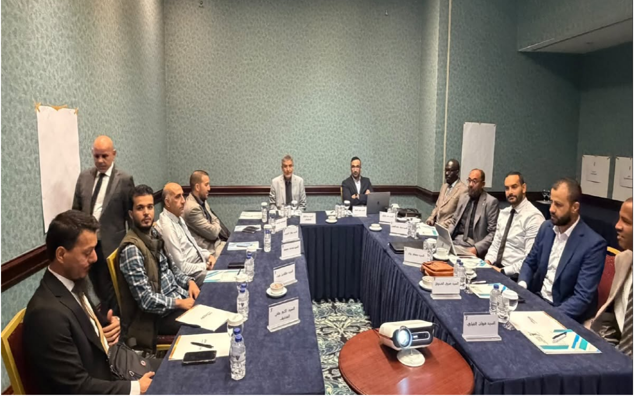 برنامج مهارات التواصل والتنفيذ والتفويض والتصعيد لتمكين القيادات